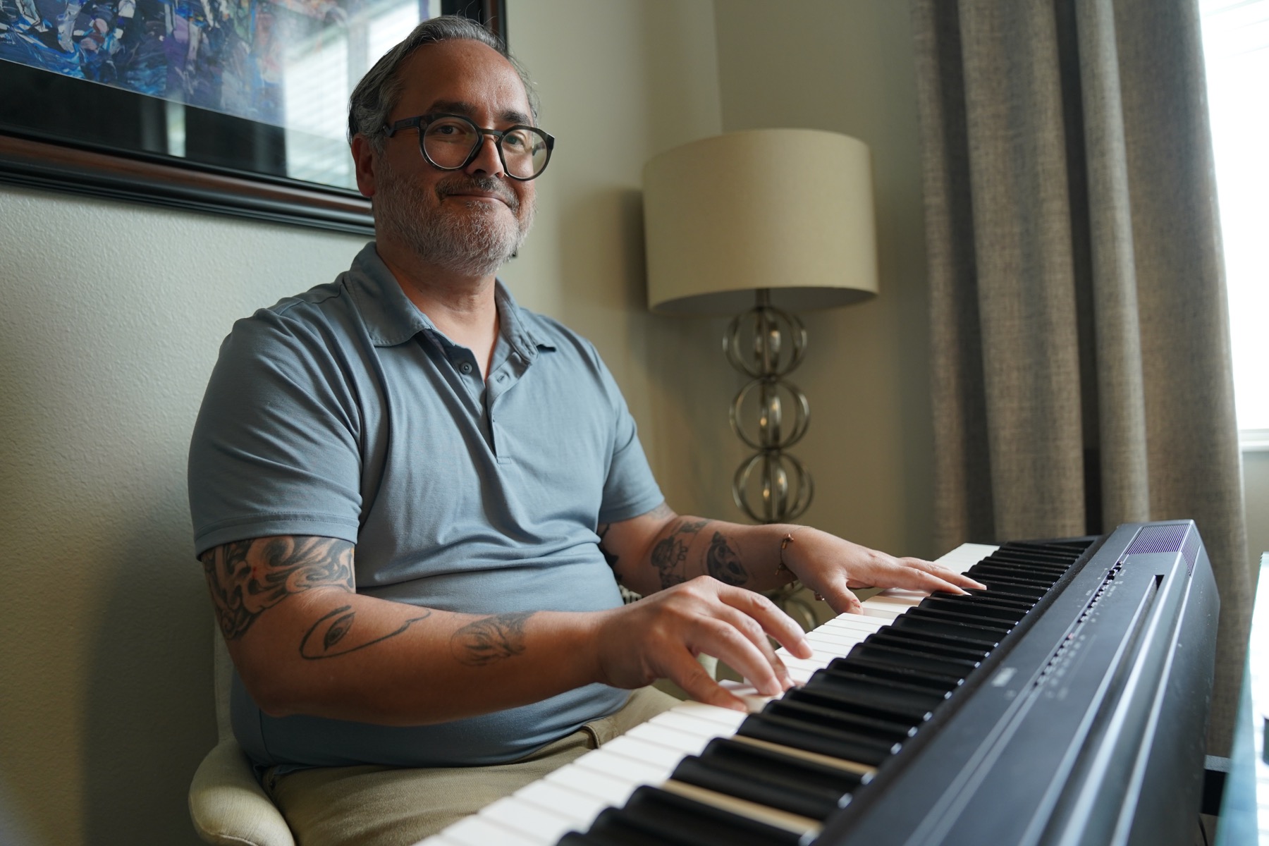 Pako Rios at the piano